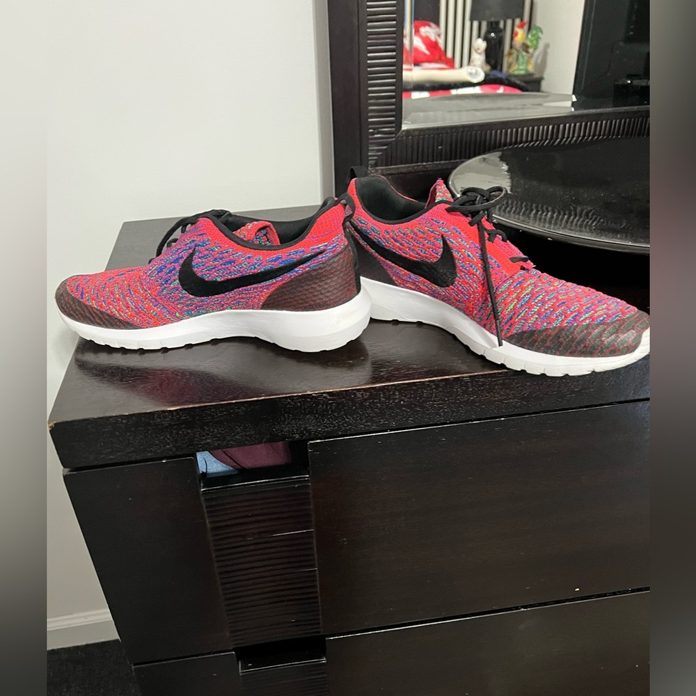 Nike Rose Run Air Max shoes
